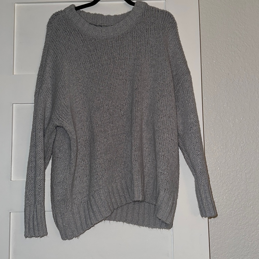 Women’s oversized knit sweater